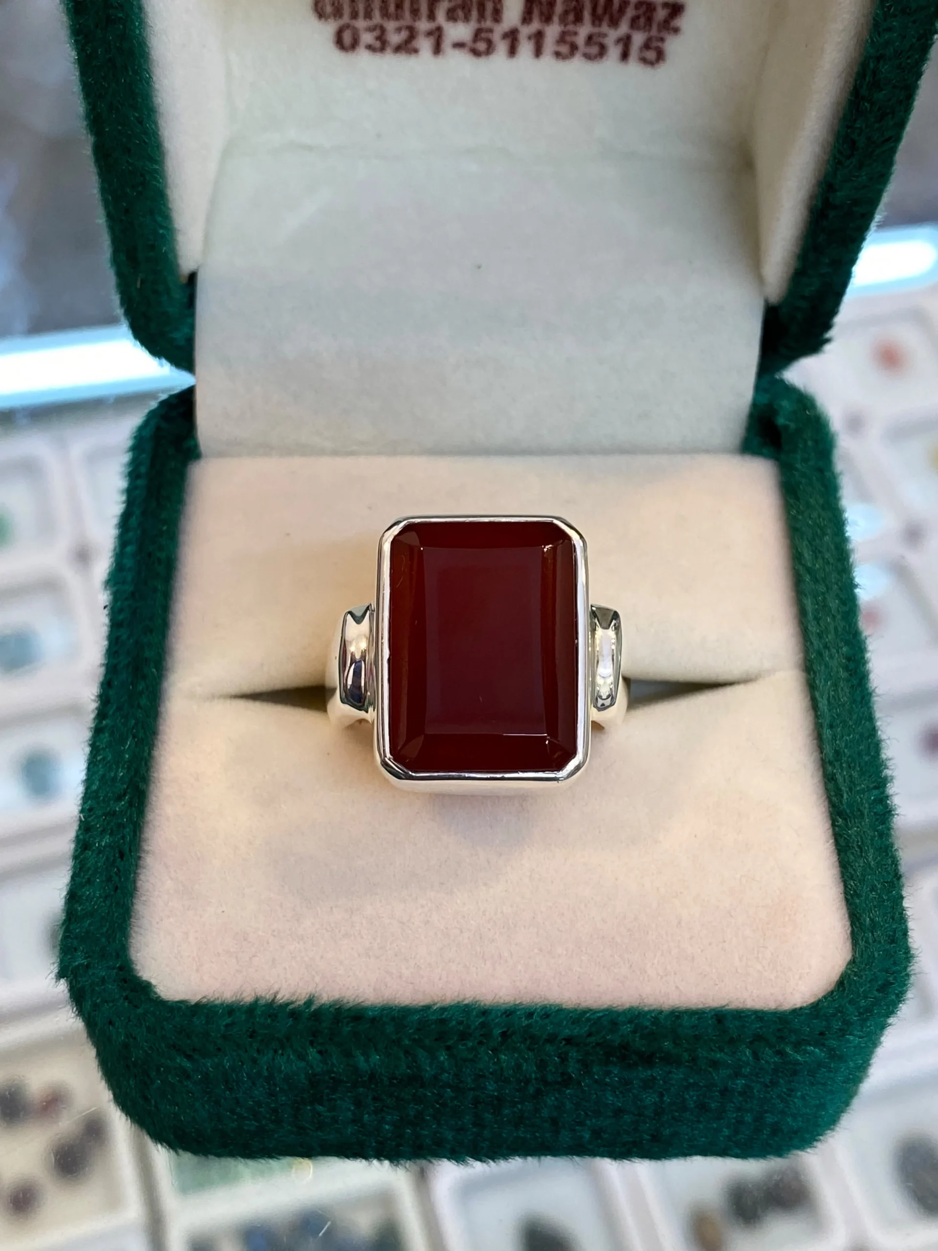 Deep Red Aqeeq Ring in Sterling Silver